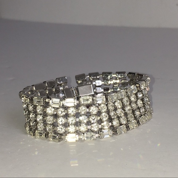 Vintage Rhinestone Bracelet Wide Runway Piece Festive Holiday Cocktail Party - Picture 4 of 9
